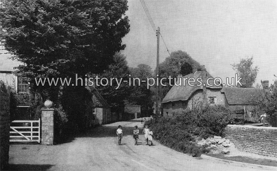 Netherton Road, Fyfield, Essex. c.1915